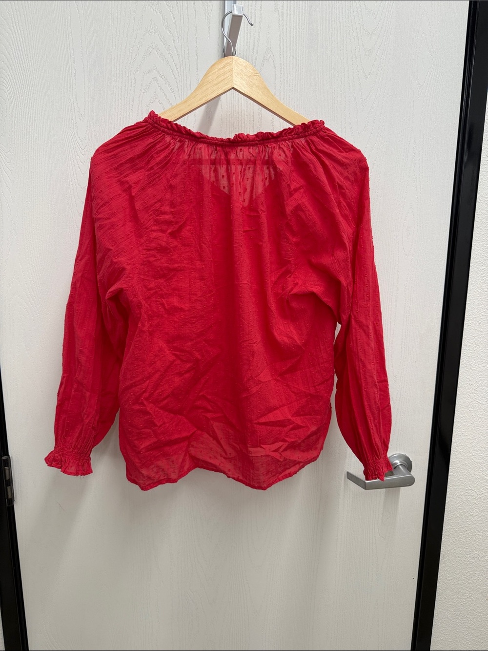 J.Crew Geranium Swiss Dot 100% Cotton Ruffle Neck Blouse. - Picture 4 of 5